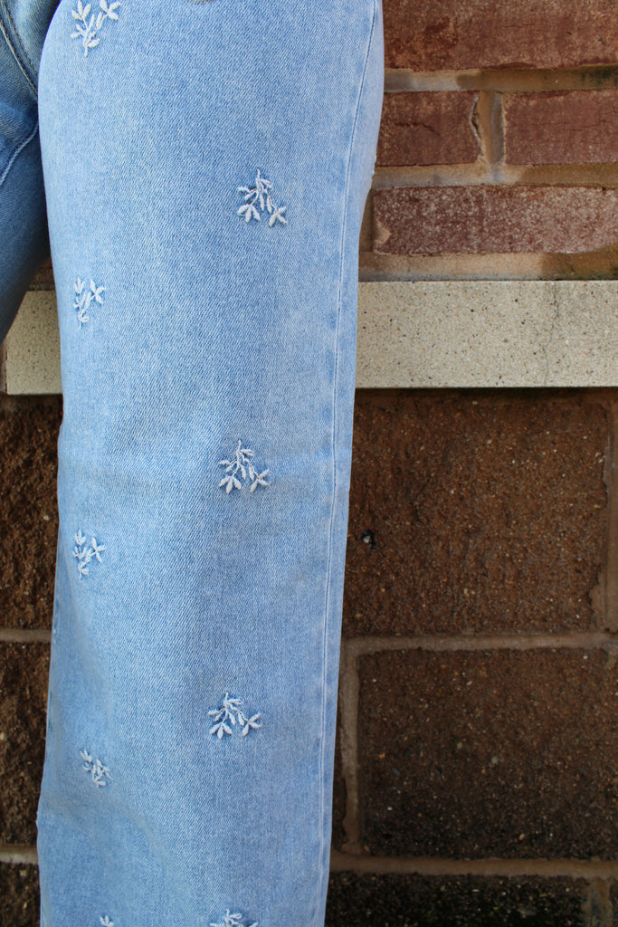 Risen High Rise Dahlia Embroidered Jean
