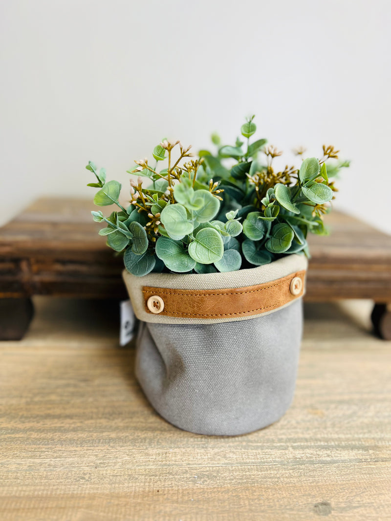 5.5" Canvas Pot Cover + Plastic Lining