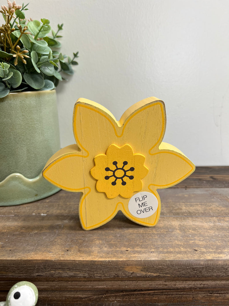 6" Chunky Wood Daffodil