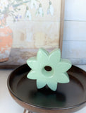 Green Porcelain Daisy Block