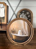 8" Round Ghost In Tub Art